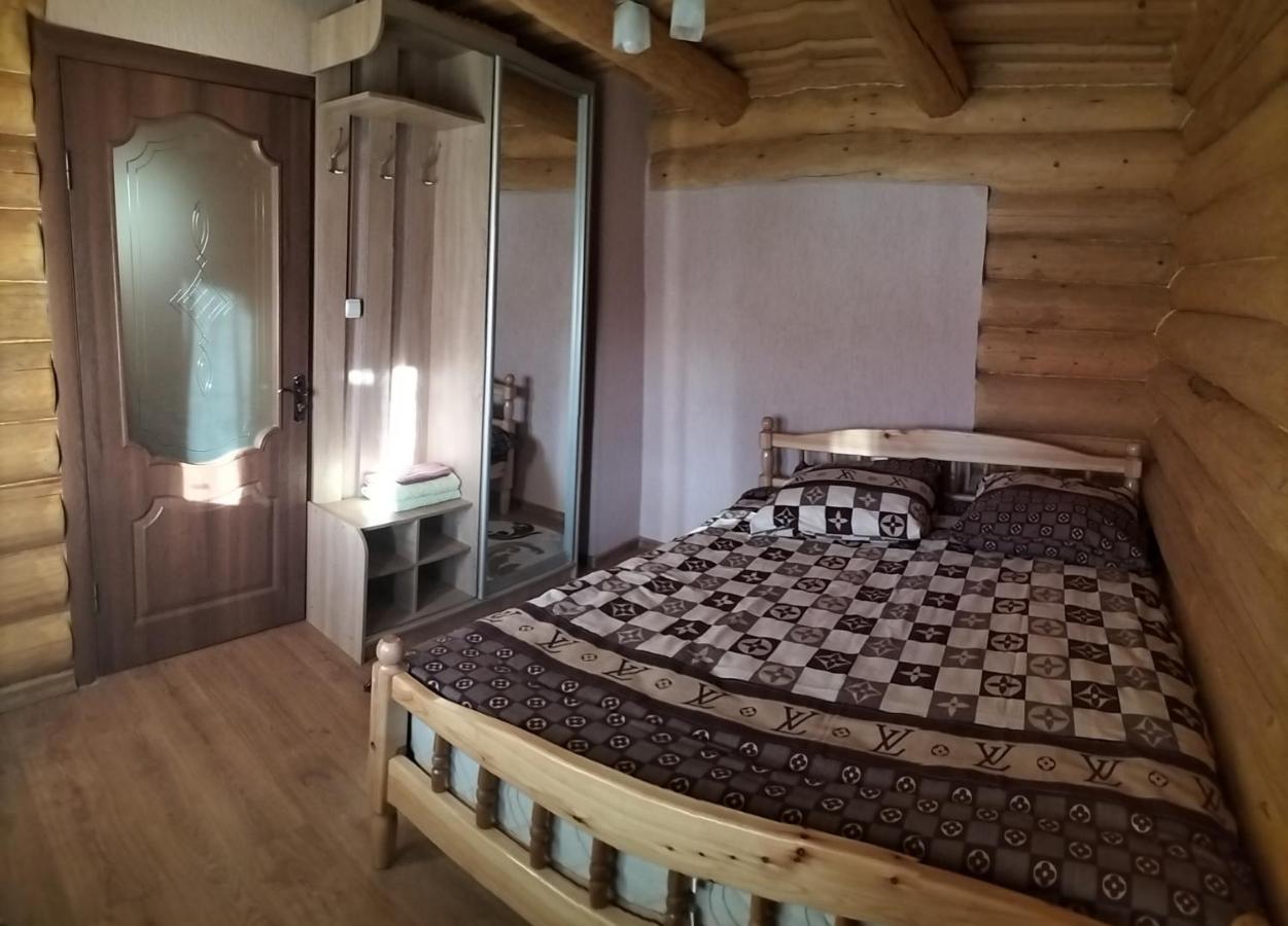 Вилла Бджілка Lyuta Экстерьер фото
